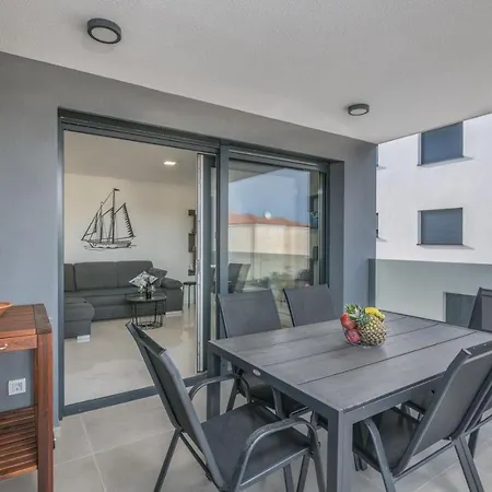 Apartment Prestige Joy Vantacici